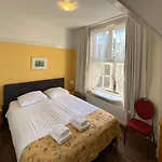Отель Landgoed Huize Glory Берген ан Зее