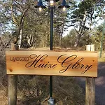 Landgoed Huize Glory Берген ан Зее